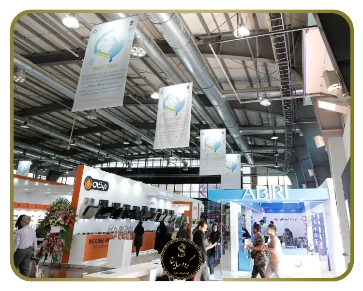 اهمیت بنرهای آویز در غرفه نمایشگاهی